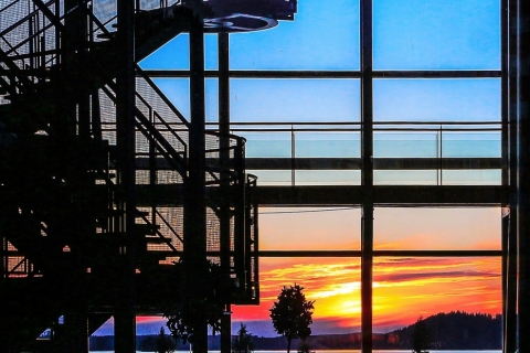 Harri Huittinen - Tie auringonlaskuun